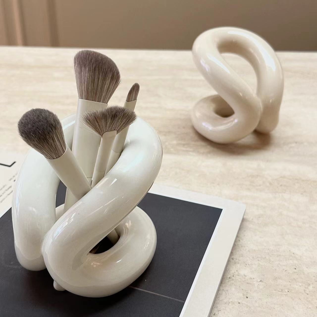Ceramic Pensel Holder