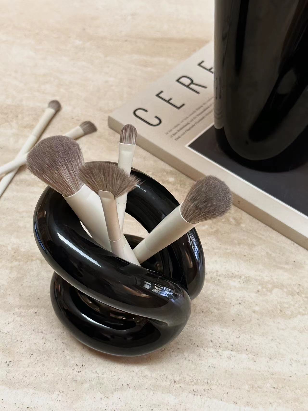 Ceramic Pensel Holder