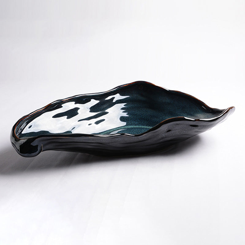 Oyster Shaped Plate