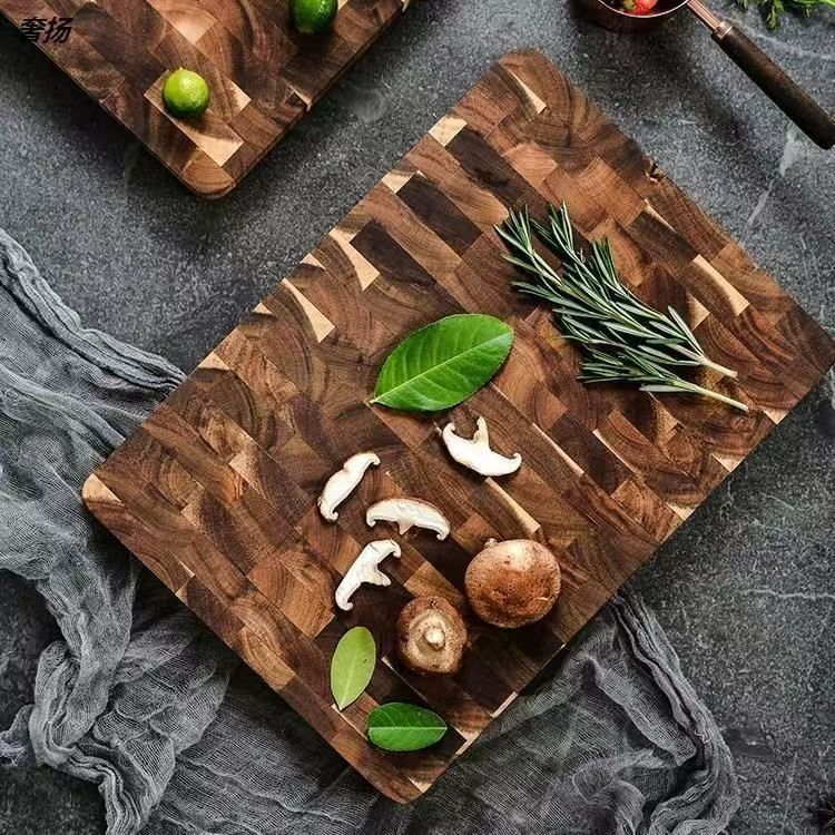 Solid Acacia Cutting Board